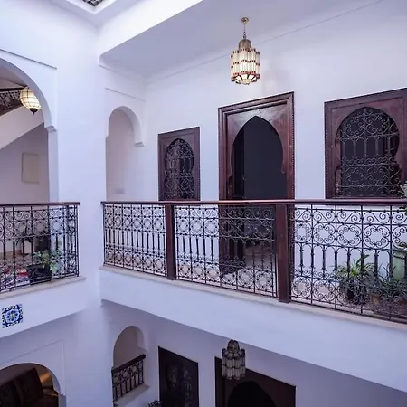 Paisible Riad Privatif Au Coeur De Marrakech Marrakesh Buitenkant foto