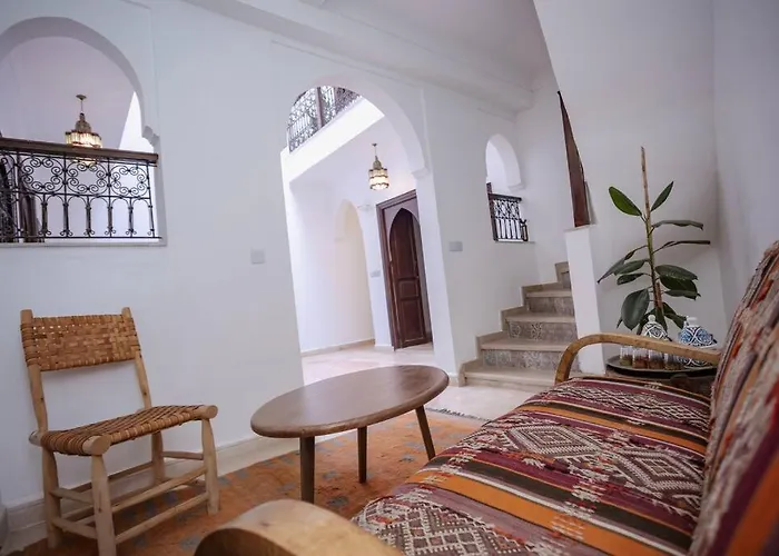 Paisible Riad Privatif Au Coeur De Marrakech